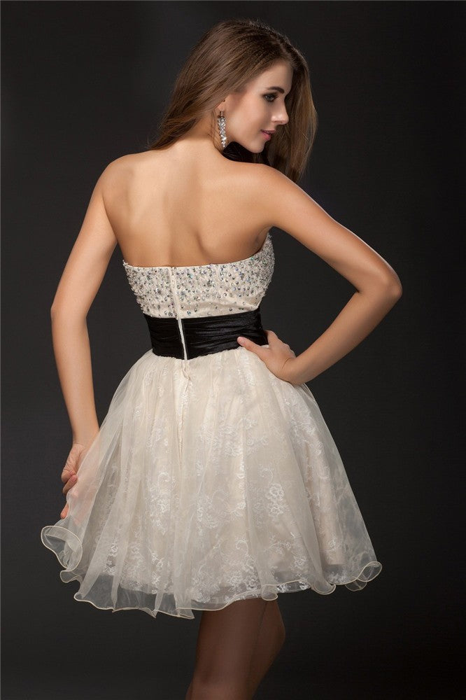 A-Line/Princess Elianna Homecoming Dresses Cocktail Sweetheart Beading Sleeveless Short Organza Dresses