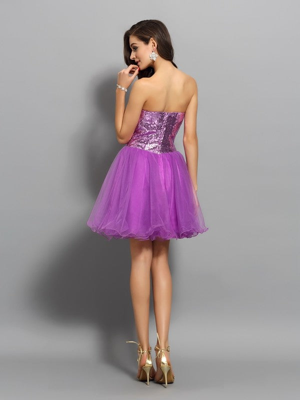 A-Line/Princess Sweetheart Beading Sleeveless Short Dresses Cocktail Mckenna Satin Homecoming Dresses