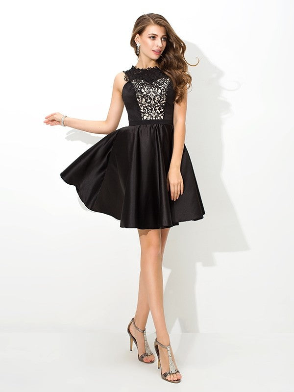 A-Line/Princess Scoop Homecoming Dresses Izabella Cocktail Satin Lace Sleeveless Short Dresses